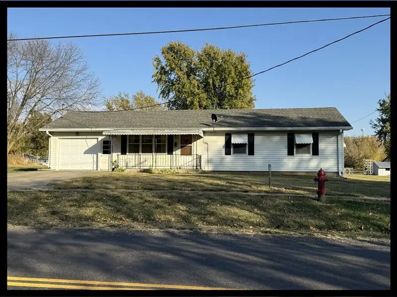 505 S Center Street, Shelbina, MO 63468 - Image #1