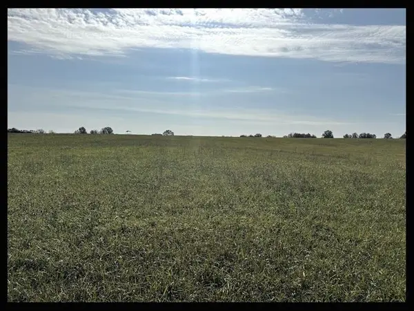 000 State Highway Pp, Macon, MO 63552