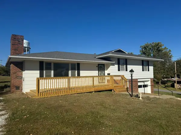 605 W Page, Milan, MO 63556