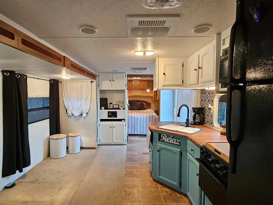 30015 Sunflower Drive, Unionville, MO 63565 - Image #2