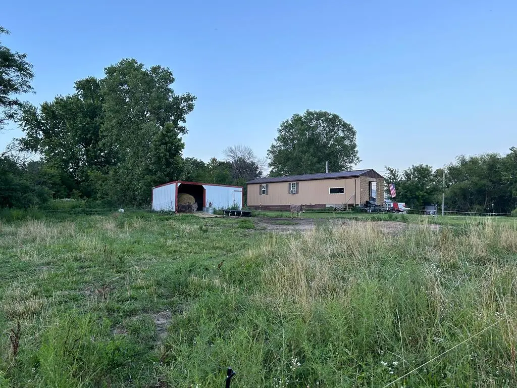 312 W Chariton St, Callao, MO 63534 - Image #1