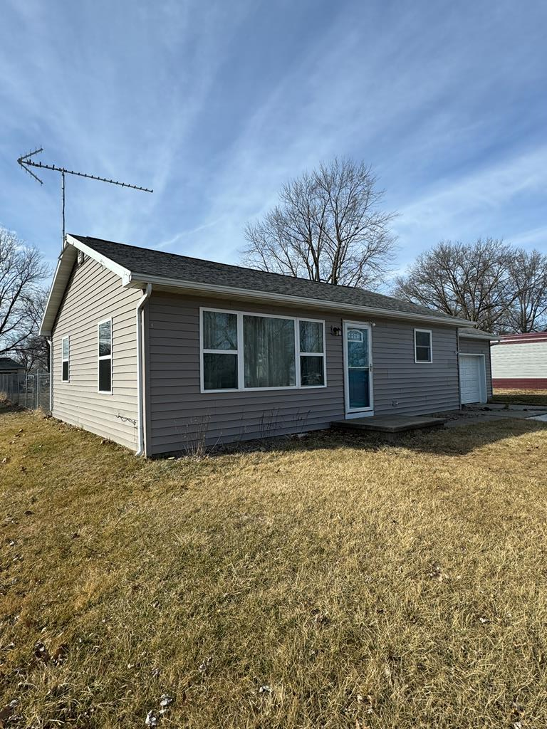 807 Main Street, Queen City, MO 63561 - Image #1