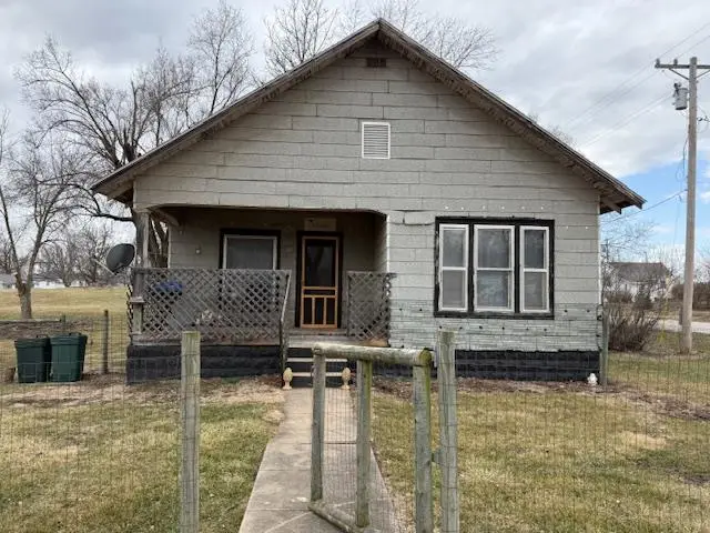 108 Poplar, Bucklin, MO 64631 - Image #1
