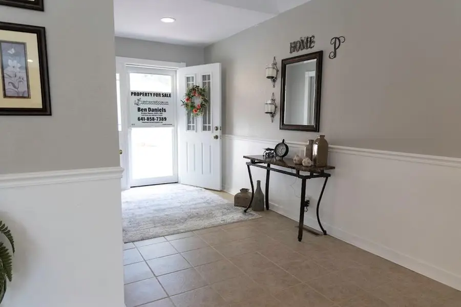 10597 Wildflower Drive, Unionville, MO 63565 - Image #3