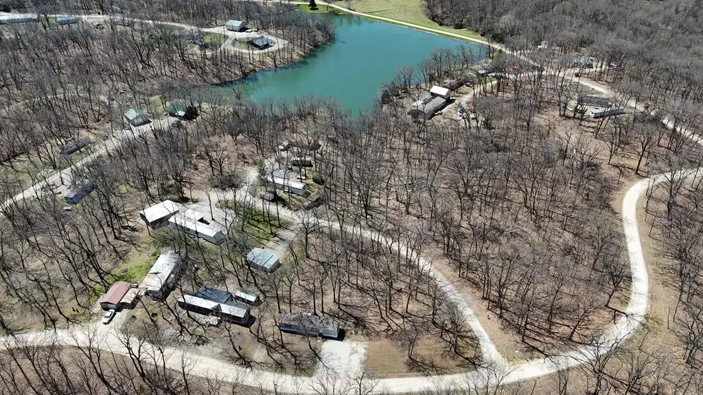 1018 Logue Lane, Keytesville, MO 65261 - Image #1