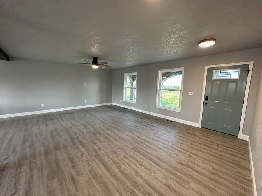 38881 Deerwood Trail, Unionville, MO 63565 - Image #2