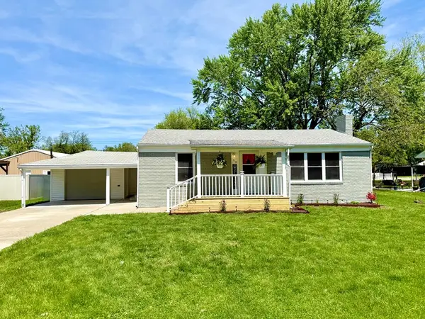 713 E Dear Street, Kirksville, MO 63501