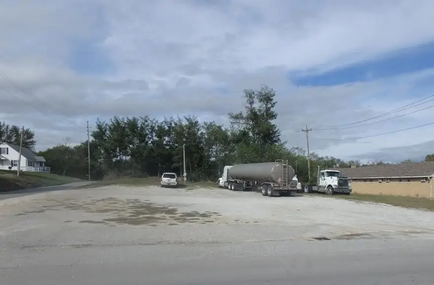 100 N 6th Street, Edina, MO 63537 - Image #2