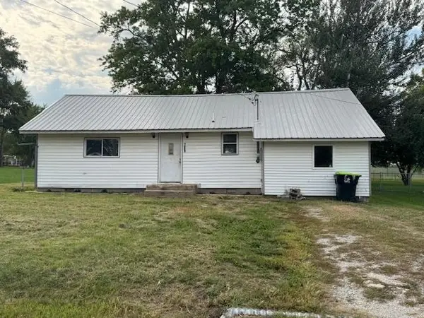 709 N Wright Ave, Braymer, MO 64624