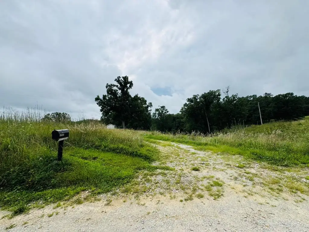 51075 Trout Rd., Milan, MO 63556 - Image #1