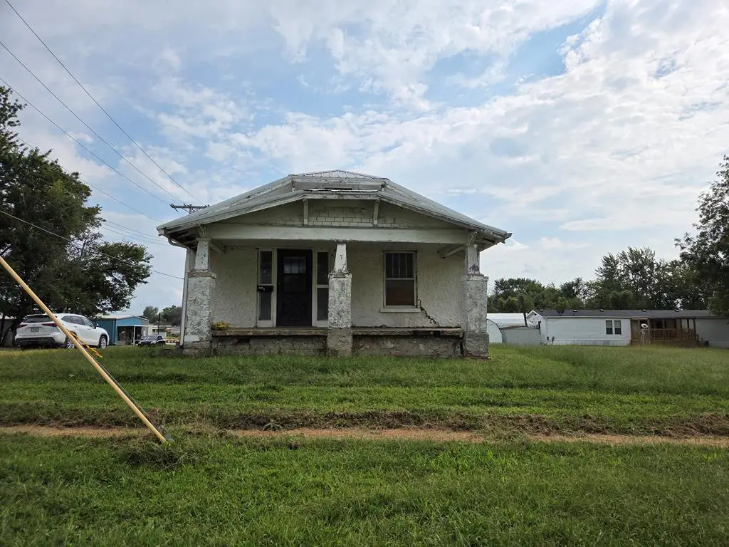 1100 First Street, Chillicothe, MO 64601 - Image #1