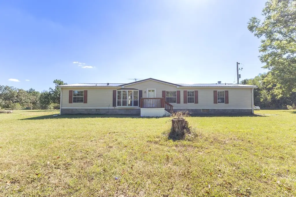 11057 Highway 24, Madison, MO 65263 - Image #1