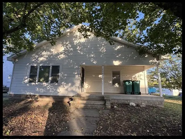 204 Duff Street, Macon, MO 63552