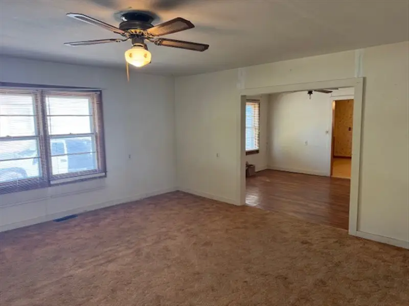 204 Duff Street, Macon, MO 63552 - Image #3