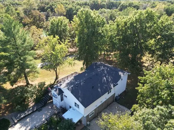 29601 Cottenwood Lane, Macon, MO 63552