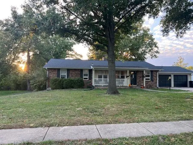 217 N Church Street, La Plata, MO 63549 - Image #2