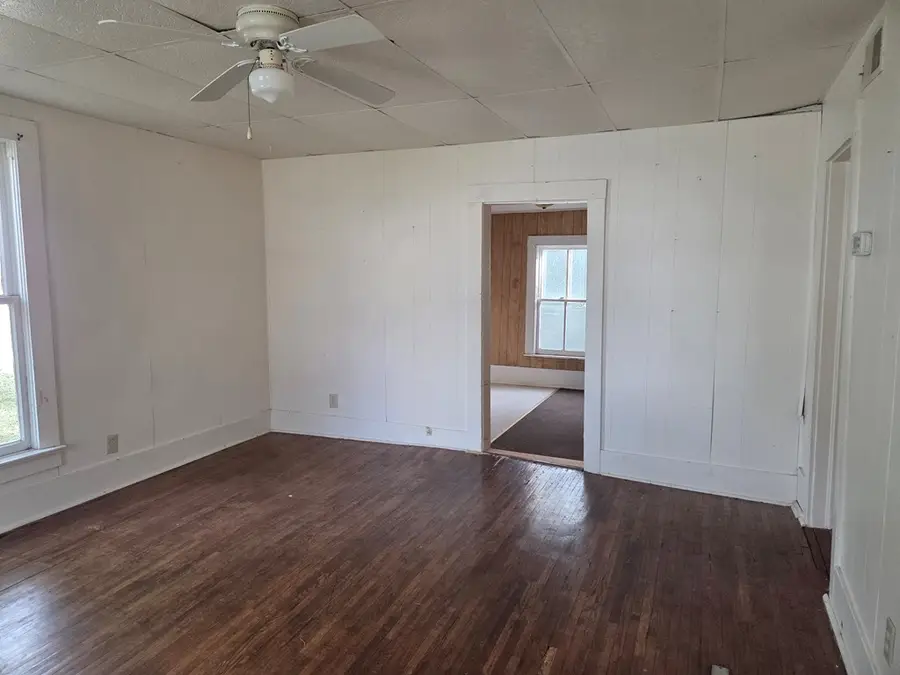 1504 Calhoun Street, Chillicothe, MO 64601 - Image #3