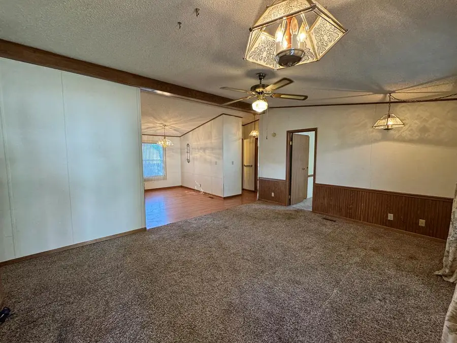 501 Klondike Street, Novinger, MO 63559 - Image #2