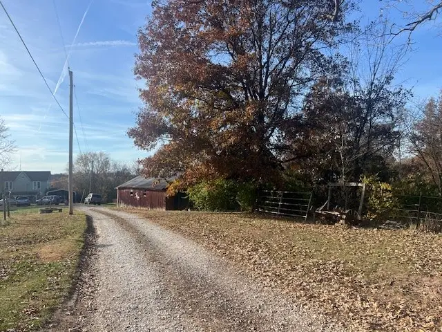 1103 Rombauer Avenue, Novinger, MO 63559 - Image #2