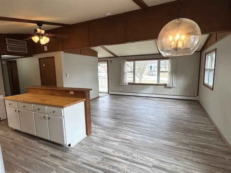 1305 Pine Drive, Macon, MO 63552 - Image #3