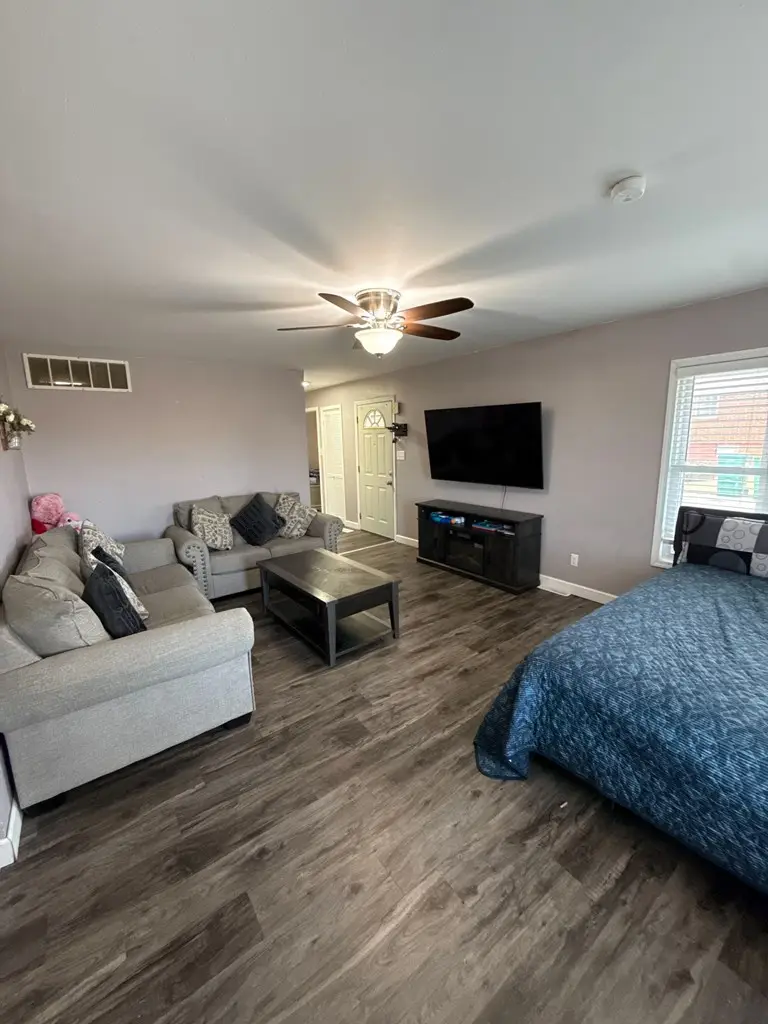 1410 E Briggs Drive, Macon, MO 63552 - Image #3