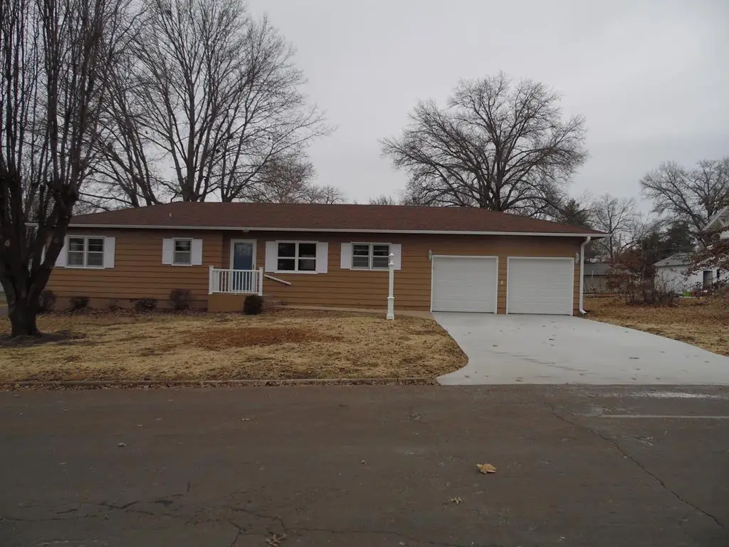 420 Mcgowan Street, Brookfield, MO 64628 - #1