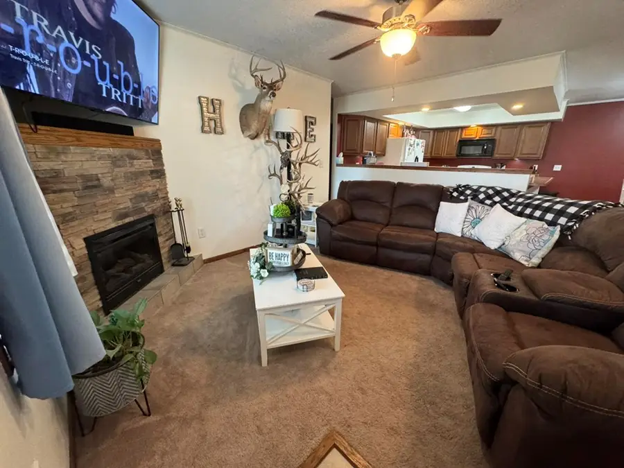 913 S Main Street, Milan, MO 63556 - #2