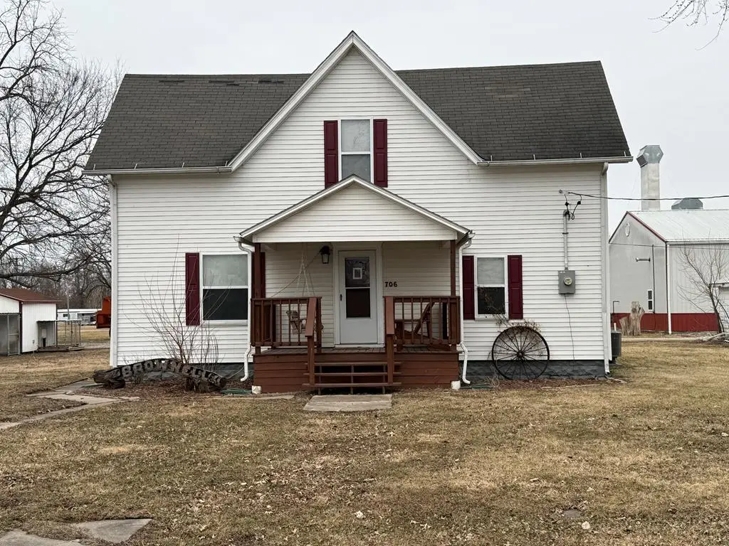 706 N Olive Street, Queen City, MO 63561 - #1