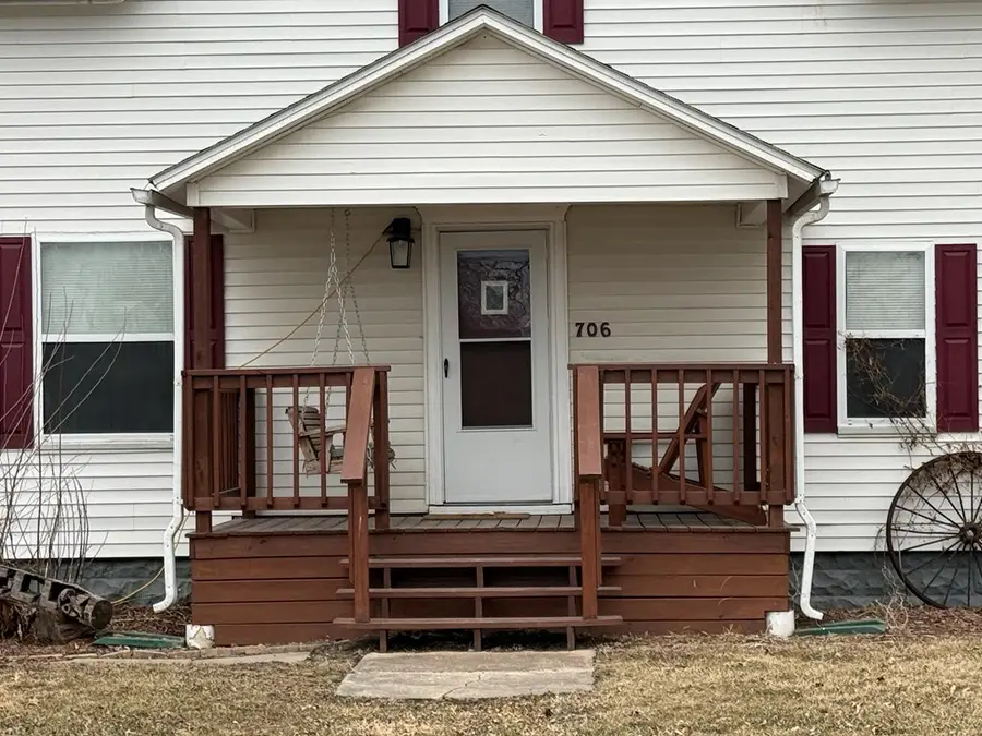 706 N Olive Street, Queen City, MO 63561 - #2