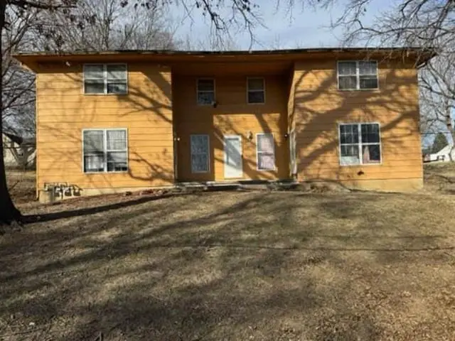 3605 Charles Street, Saint Joseph, MO 64506 - #1