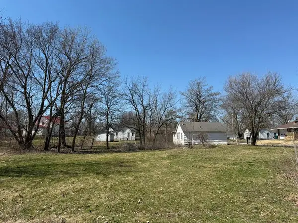 405/407 W Burton Street, Kirksville, MO 63501