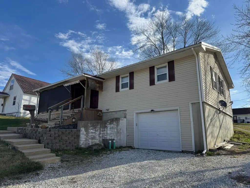 320 S Vine St, Milan, MO 63556 - #1
