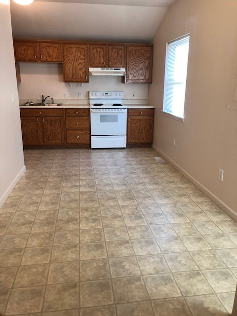 111 1/2 S Ely Street, Kirksville, MO 63501 - #3