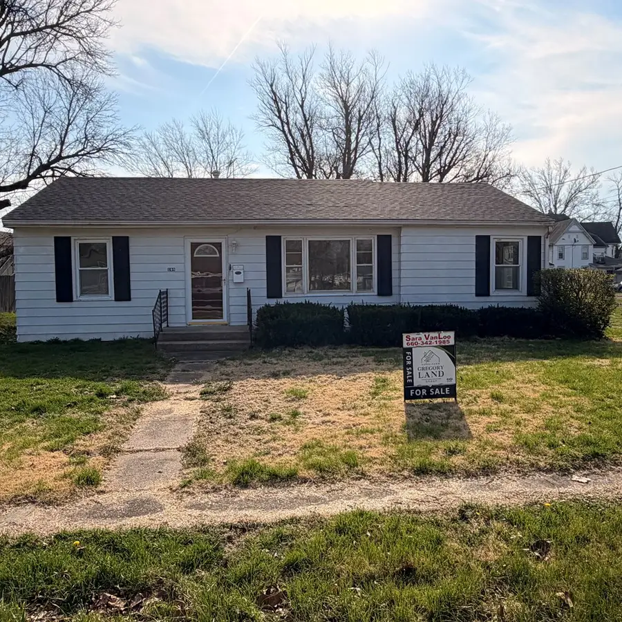 108 Circle Drive, Shelbina, MO 63435 - #2