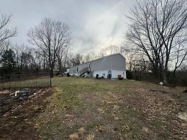 27854 Loeffler Store Trail, Green Castle, MO 63544