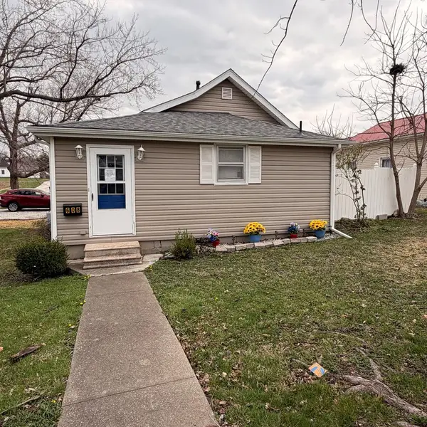 608 N Rollins Street, Macon, MO 63552