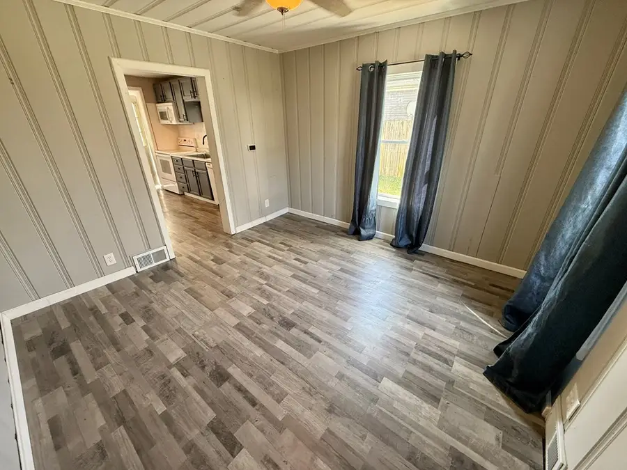 1105 S Boundary Street, Kirksville, MO 63501 - #2