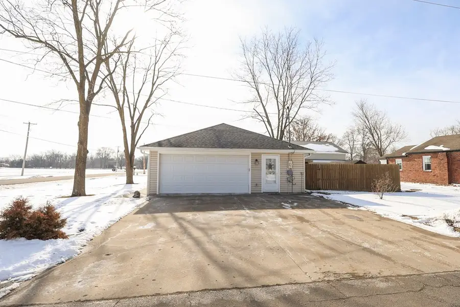 1701 S Williams, Moberly, MO 65270 - #3