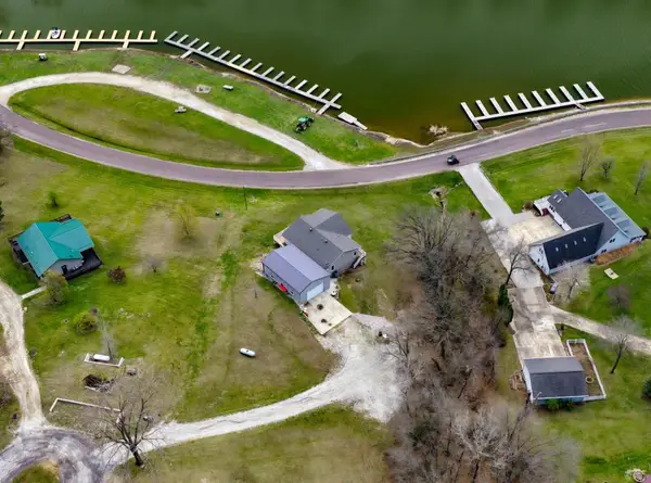 17050 Spring Beauty Drive, Unionville, MO 63565