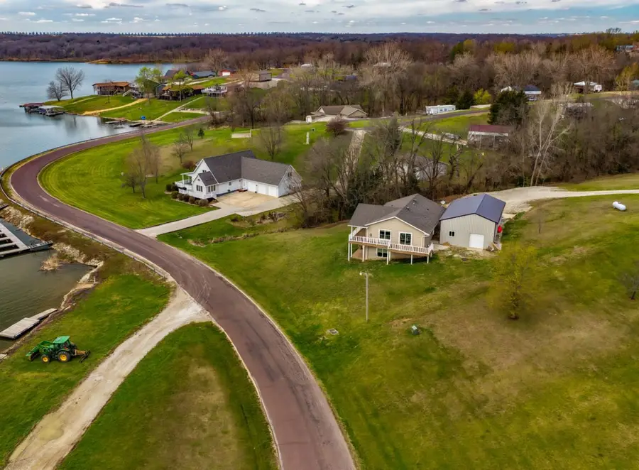 17050 Spring Beauty Drive, Unionville, MO 63565 - #2