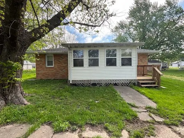 206 Main Street, Queen City, MO 63561