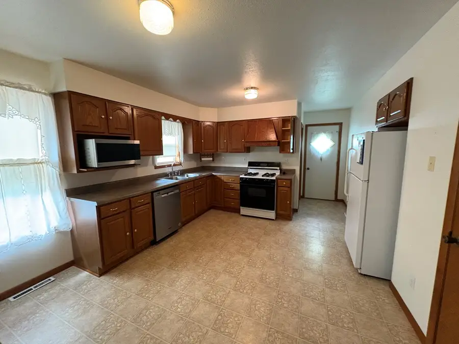 1503 E Jefferson Street, Kirksville, MO 63501 - #3