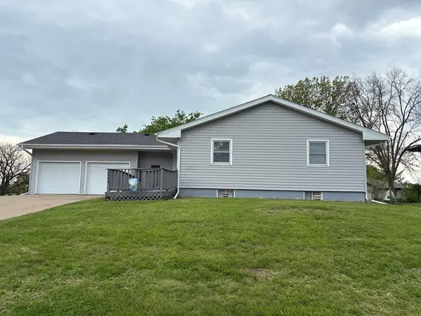 2006 S Cottage Grove Place, Kirksville, MO 63501