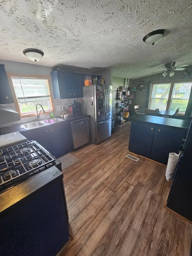 606 N Washington, Queen City, MO 63561 - #3