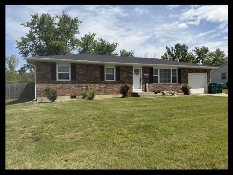 1001 Lawndale Drive, Macon, MO 63552 - #1