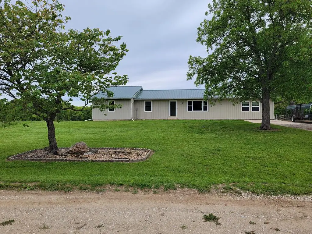 23251 Jupiter Avenue, Macon, MO 63552 - #1