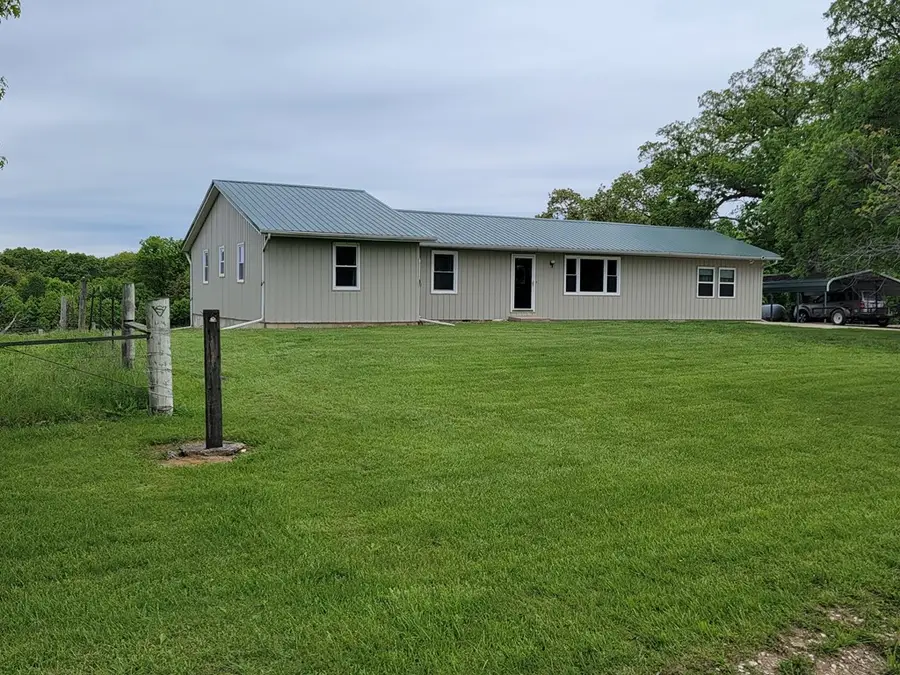 23251 Jupiter Avenue, Macon, MO 63552 - #2