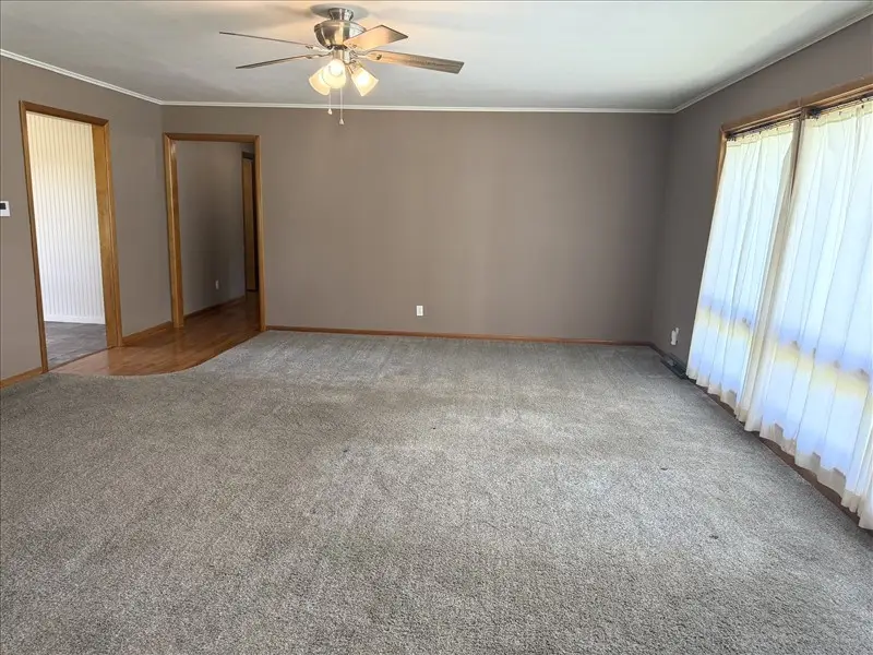1002 Sunset Drive, Macon, MO 63552 - #2