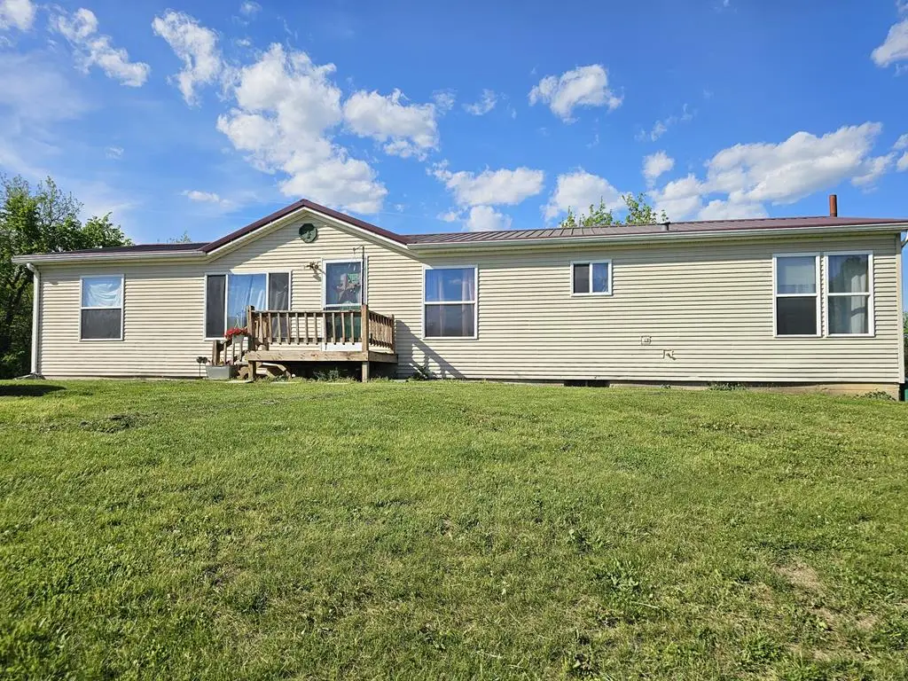 19209 W 267th St, Bethany, MO 64424 - #1
