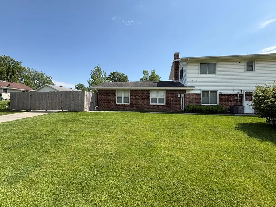 1608 Fairway Drive, Kirksville, MO 63501 - #3
